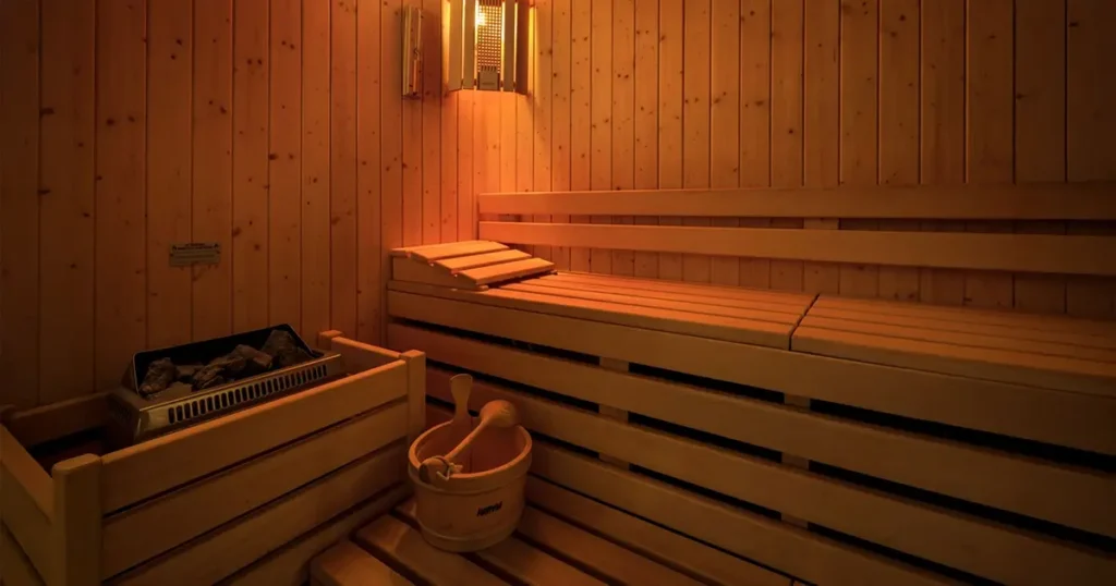 ice bath vs. sauna